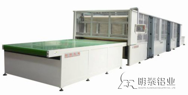 铝合金层压机用5052宽幅铝板、6061铝合金板材好处多多