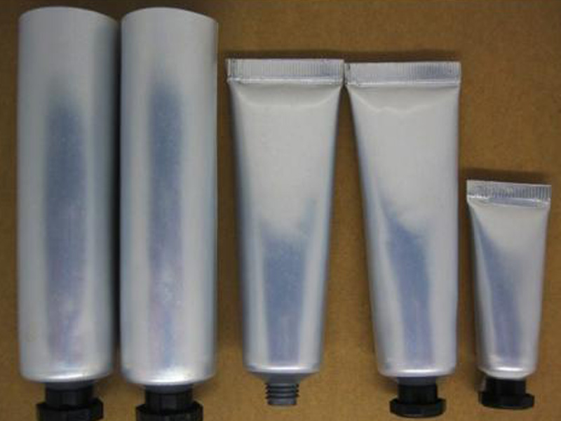 广东铝箔厂_牙膏用铝塑复合管铝箔